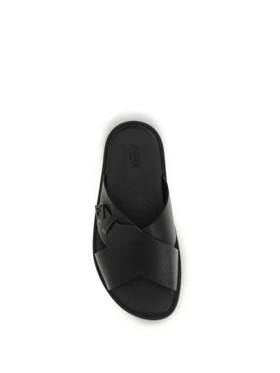 Fendi Crossed X-strap Calfskin Slide Sandals In Black