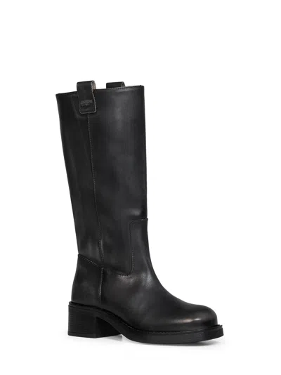 Alohas Brushed Leather Boot In Black