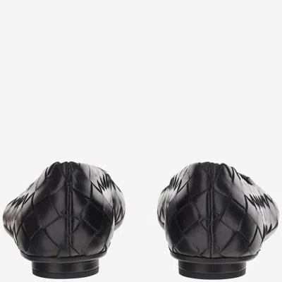 Bottega Veneta Intrecciato Lambskin Ballet Flat In Black