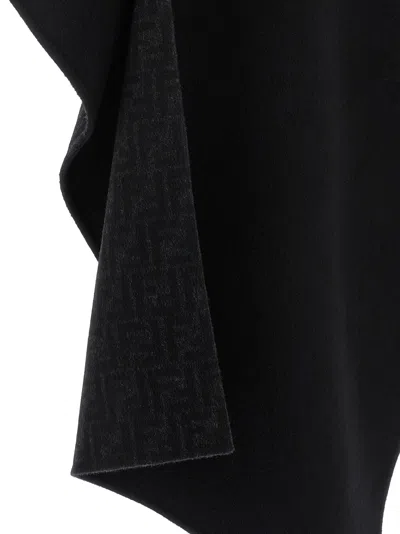 Fendi Virgin Wool Cape In Black