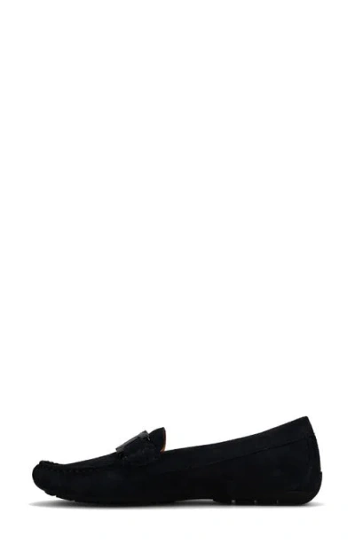 Vaneli Aiker Driving Loafer In Navy/navy