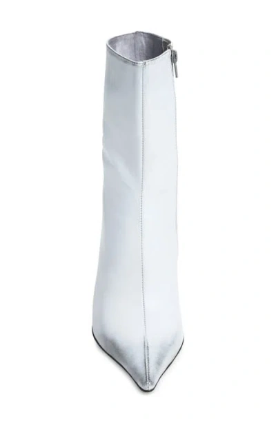 Jeffrey Campbell Daring Bootie In White Ruboff