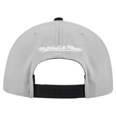 Mitchell & Ness Gray Pittsburgh Pirates Cooperstown Collection Basic Flip Snapback Hat In Gray