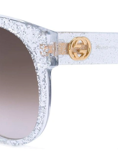 Shop Gucci Round Frame Glitter Sunglasses In Neutrals
