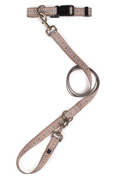 Pendleton Adventure Leash In Brown
