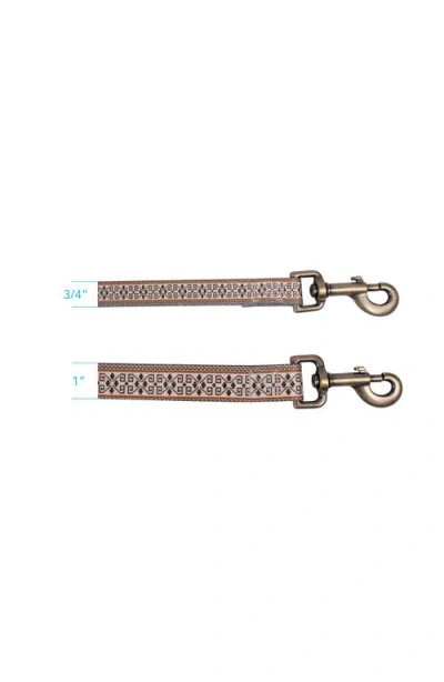 Pendleton Adventure Leash In Brown