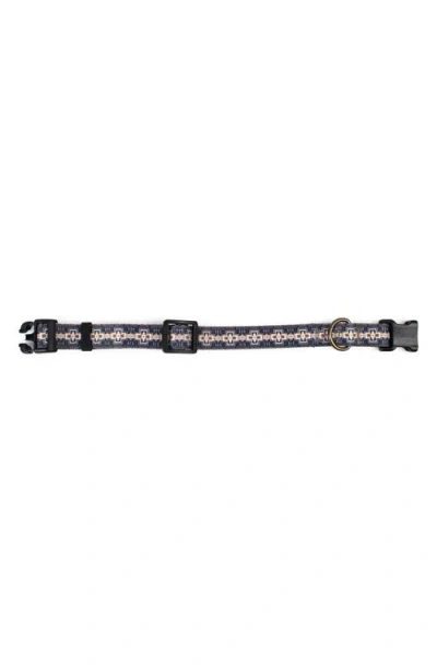 Pendleton Adventure Collar In Multi