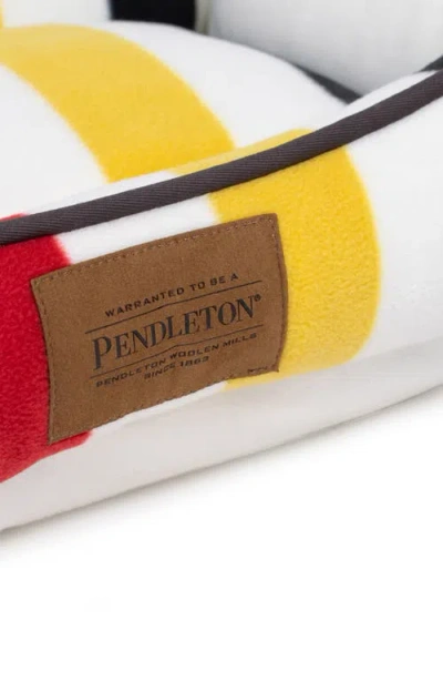 Pendleton Fleece Kuddler Pet Bed In Multi