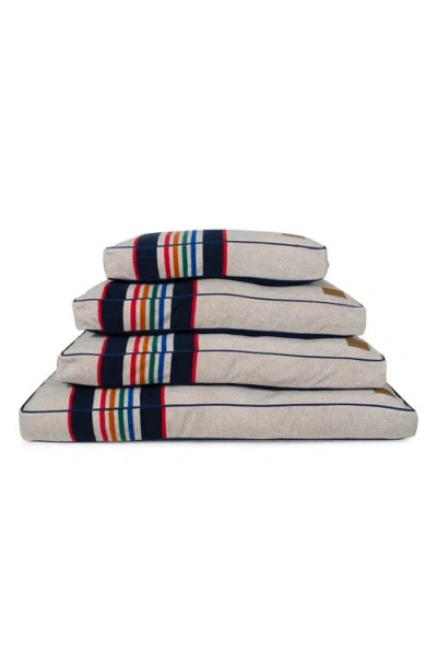 Pendleton National Park Napper Pet Bed In Multi