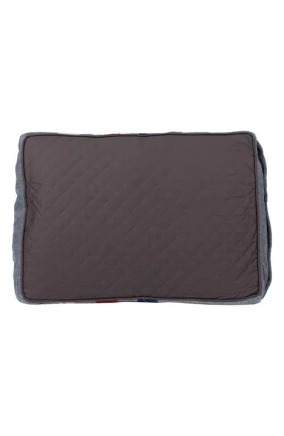 Pendleton Fleece Napper Pet Bed In Multi