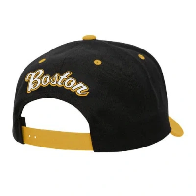 Mitchell & Ness Black/gold Boston Bruins Backside Script 2-tone Pro Crown Adjustable Hat In Black
