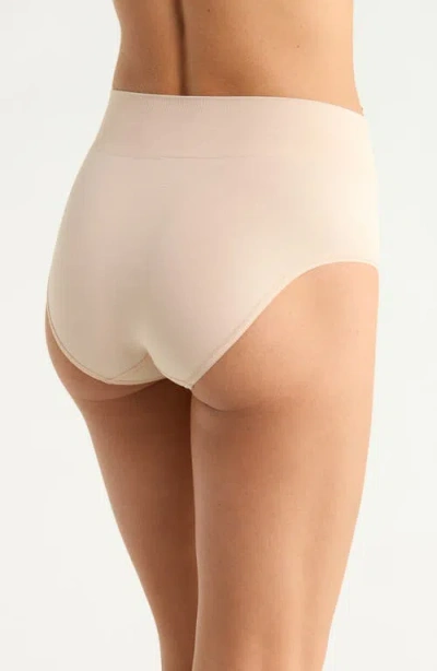 Nordstrom Seamless Briefs In Neutral