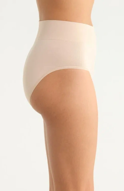 Nordstrom Seamless Briefs In Neutral