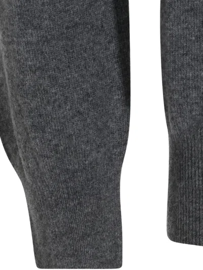 Altea Spread-collar Sweater In Grey
