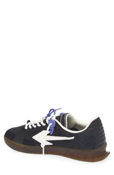 Off-white Low-top Sneaker With Arrow Detail In Black/white