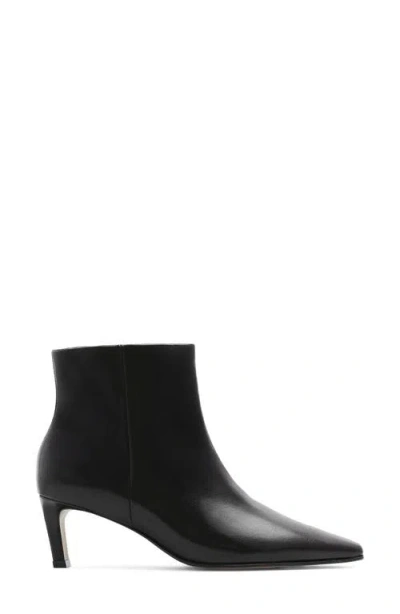 Frankie4 Suki Leather Bootie In Black Texture