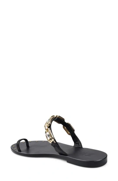 Zigi Toe Loop Sandal In Black