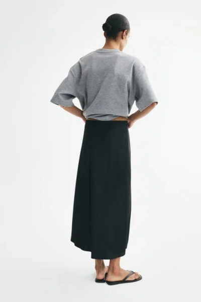 H&m Midi Skirt In Black