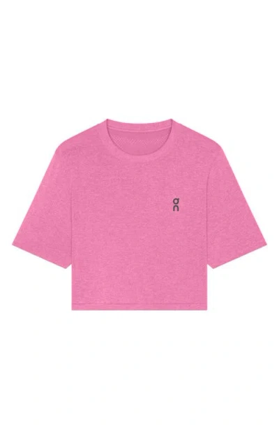 On Train Flex Crop T-shirt In Pink