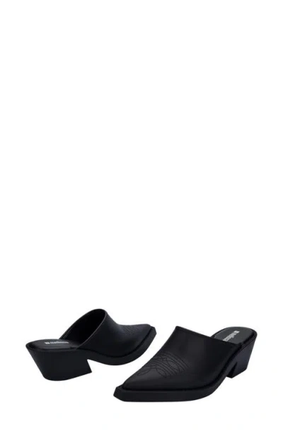 Melissa Texas Mule In Matte Black