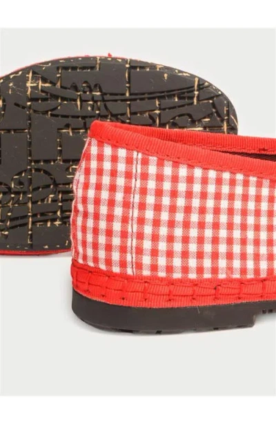 Flabelus Pierre Alpine Tale Flat In Red