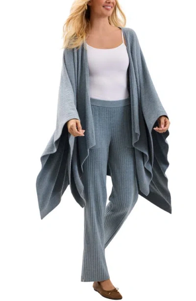 Barefoot Dreams Cozychic Lite Weekend Wrap In Blue