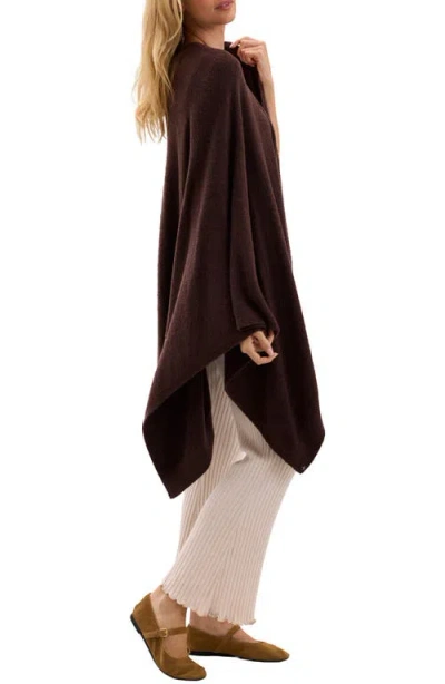Barefoot Dreams Cozychic Lite Weekend Wrap In Brown