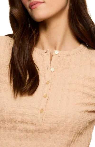 Sanctuary Not So Basic Texture Henley Top In Neutral