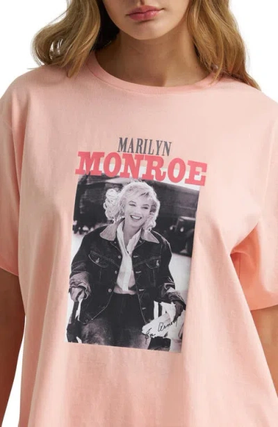 Lee Marilyn Monroe Graphic T-shirt In Peach Bud