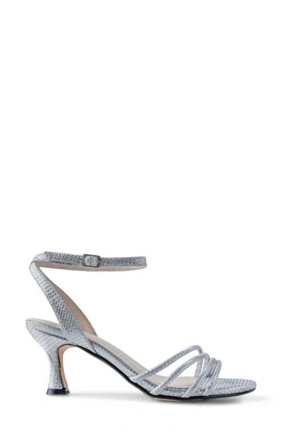 Touch Ups Olive Sandal In Silver
