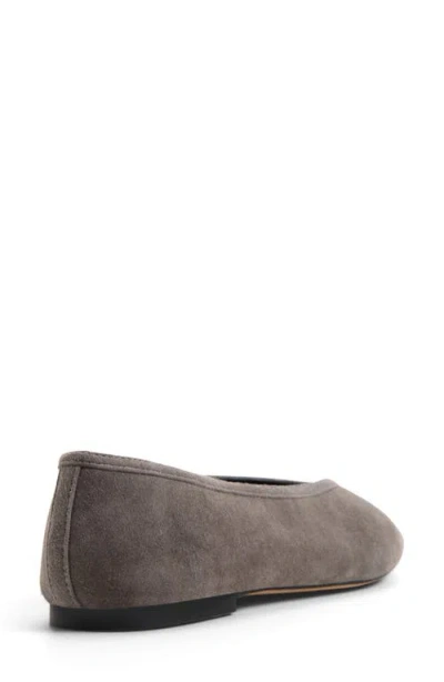 Aldo Ayrah Leather Flat In Medium Grey