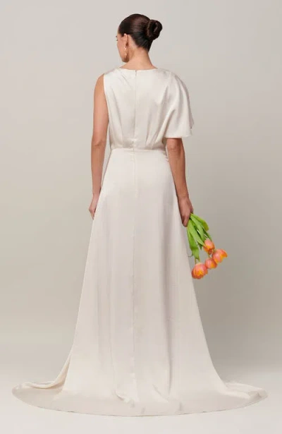 Bwldr Harmony Gown In White