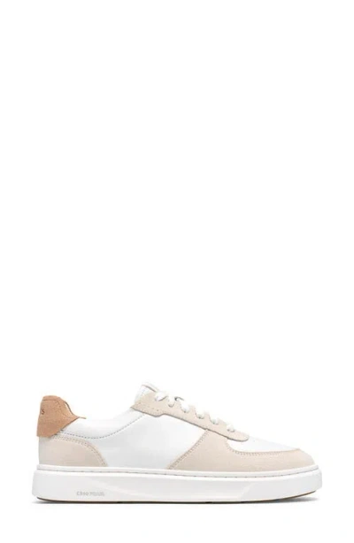 Clarksr Clarks(r) Code C Court Sneaker In White Combo