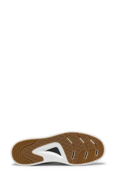 Clarksr Clarks(r) Code C Court Sneaker In Grey Combo