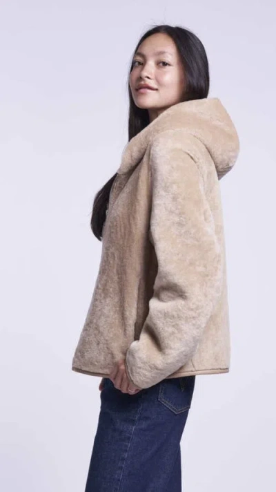 Blue Duck Cropped Shearling Jacket In Beige