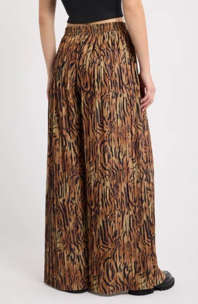 Dressed In Lala Dressed In Tiger