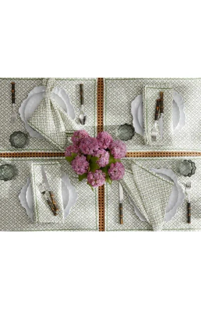 Matouk Laksha Linen Tablecloth In Clover