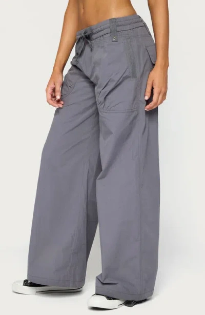 Edikted Kathleen Oversized Cotton Cargo Pants In Gray