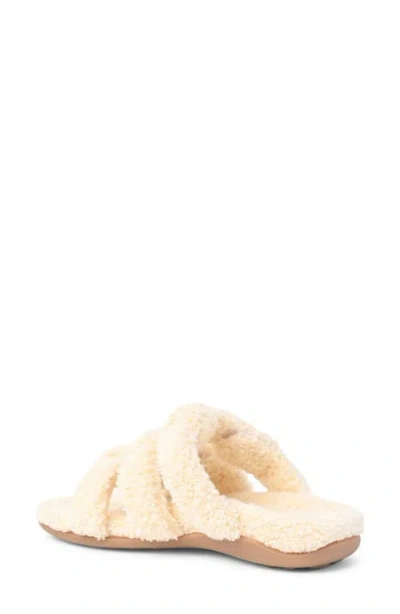 Strive Zella Slipper In Marshmallow