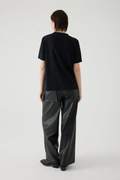 Exquise Ailith Tshirt In Black