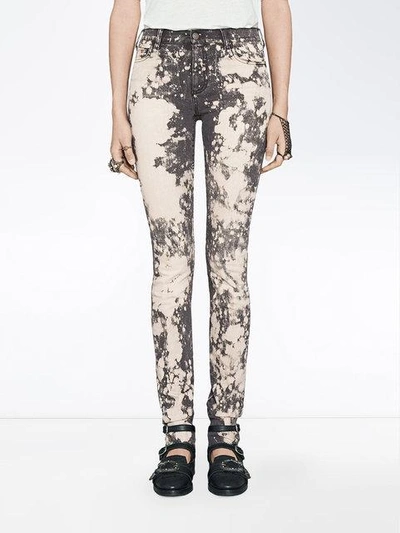 Shop Gucci Embroidery Stretch Tight Jeans In Pink