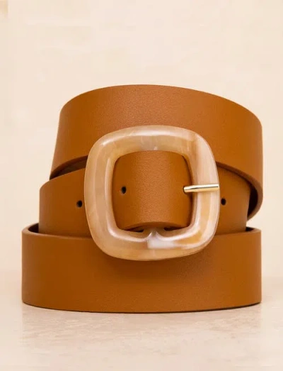 Bobbies Iranja Belts In Speculos