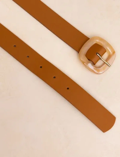 Bobbies Iranja Belts In Speculos