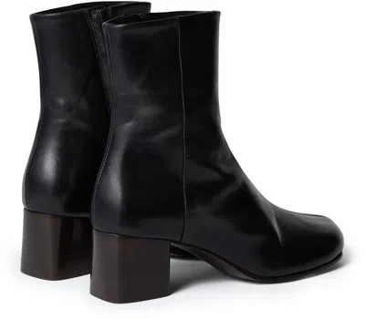 Lemaire Smooth Leather Ankle Boots In Black