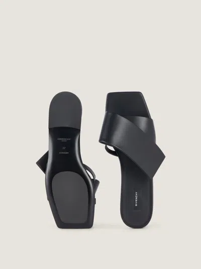 Givenchy Sliced Square Flat Sandals In Leather In Black
