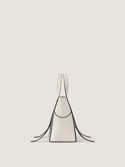Givenchy Medium The Snatch Bag In Grained Leather In Cream