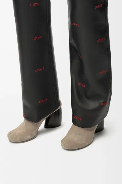 Loewe Oval Block Heel Mules In Hazelnut