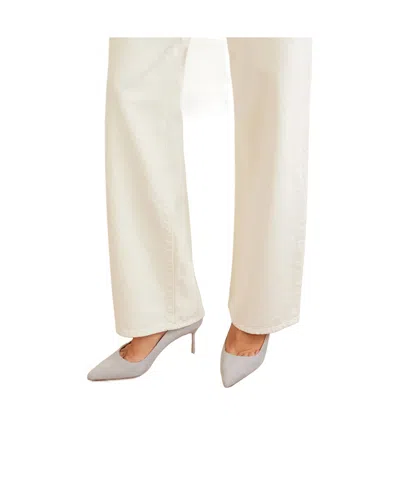 Manolo Blahnik Solid Suede Pumps In White