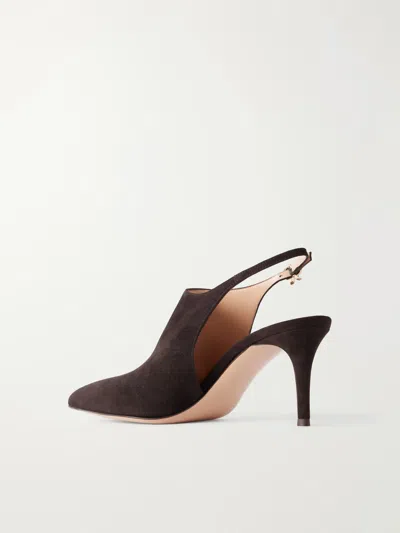 Gianvito Rossi Solid Suede Pumps In Black