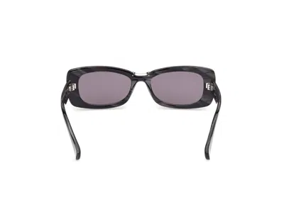 Max Mara Rectangular Frame Sunglasses In Black
